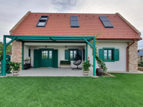 Herczeg-Fekete Cottage Birtokközpont